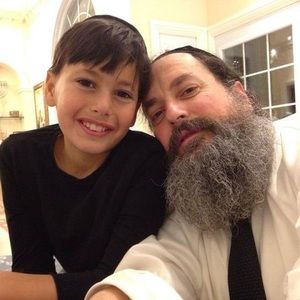 Meet your Posher, Saadia